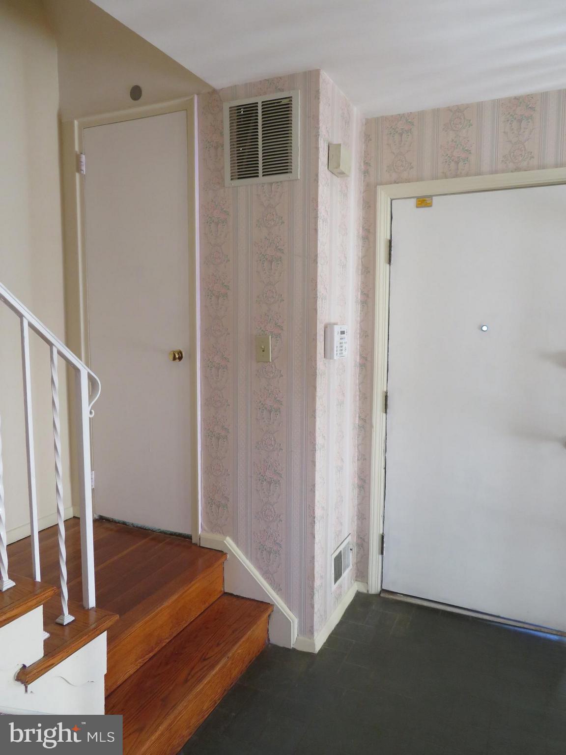 ADELPHI HEIGHTS - Residential