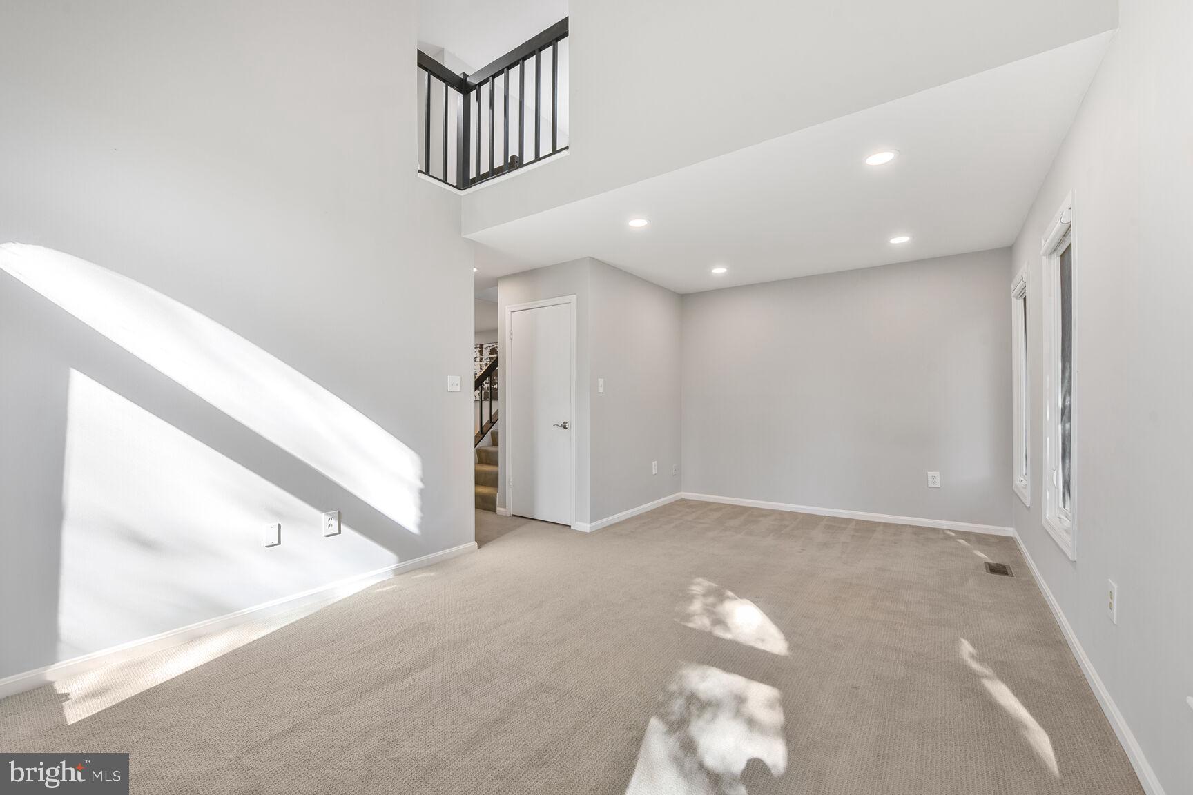 POTOMAC FAIRWAYS - Residential