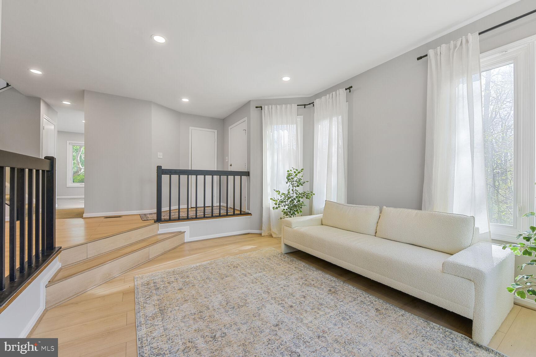 POTOMAC FAIRWAYS - Residential