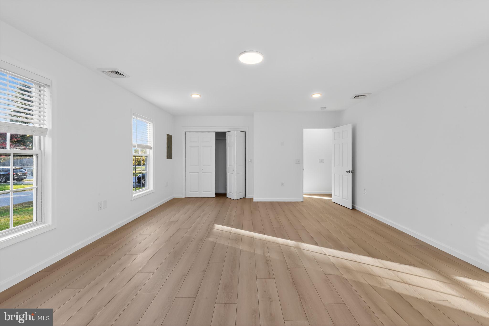 CHURCH HILL - Residential