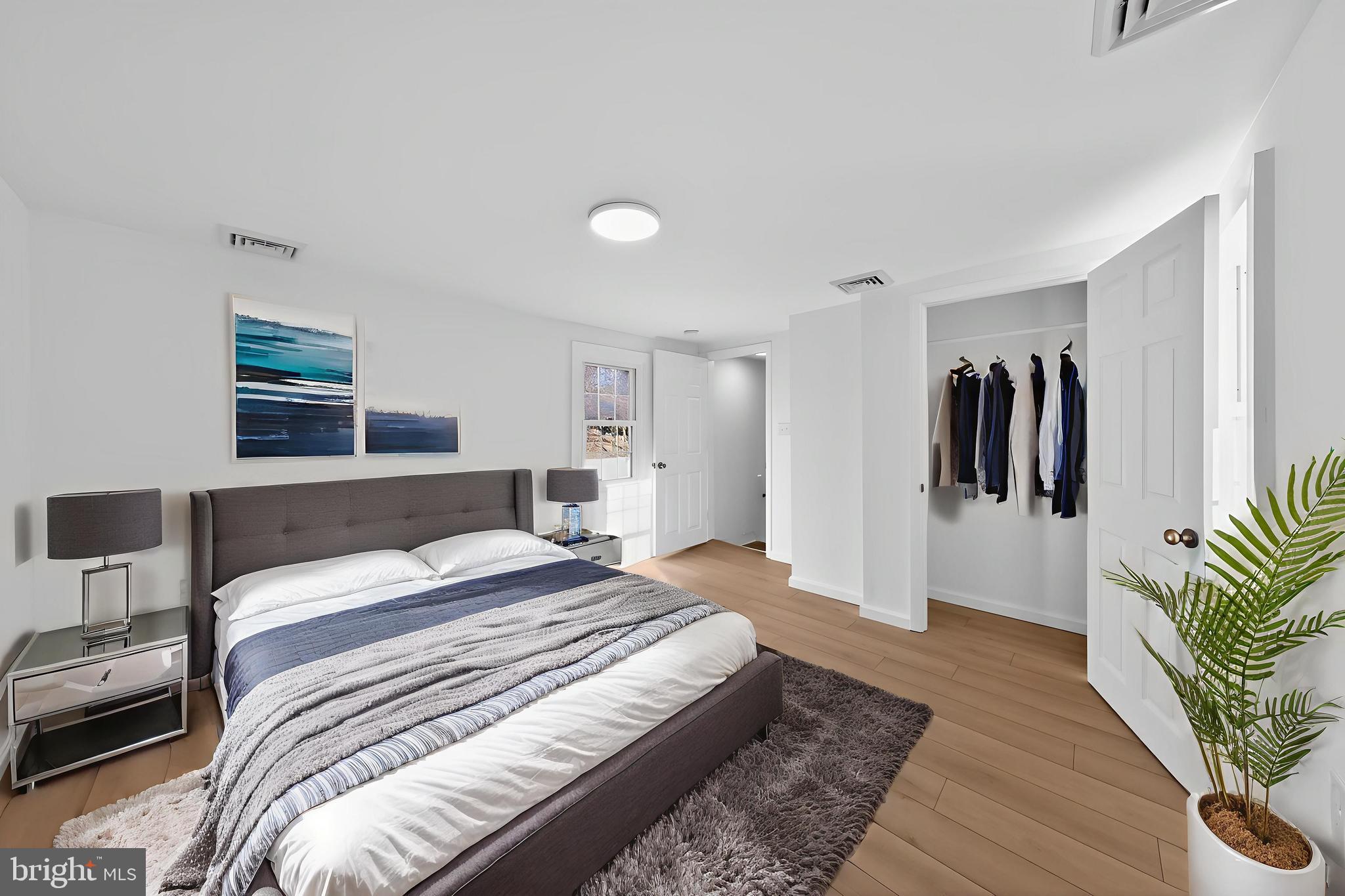 CHURCH HILL - Residential