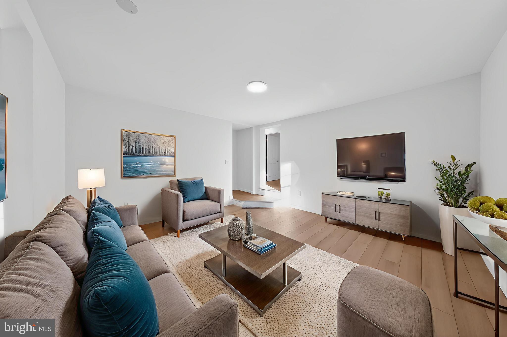 CHURCH HILL - Residential