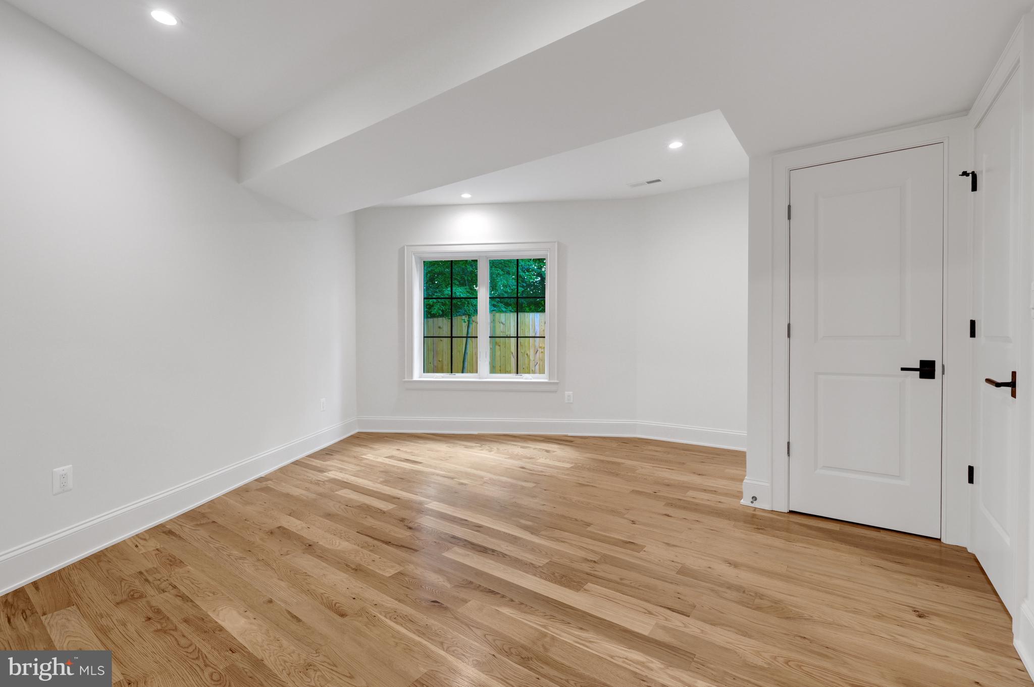 MANORS AT MCNAIR FARMS - Residential