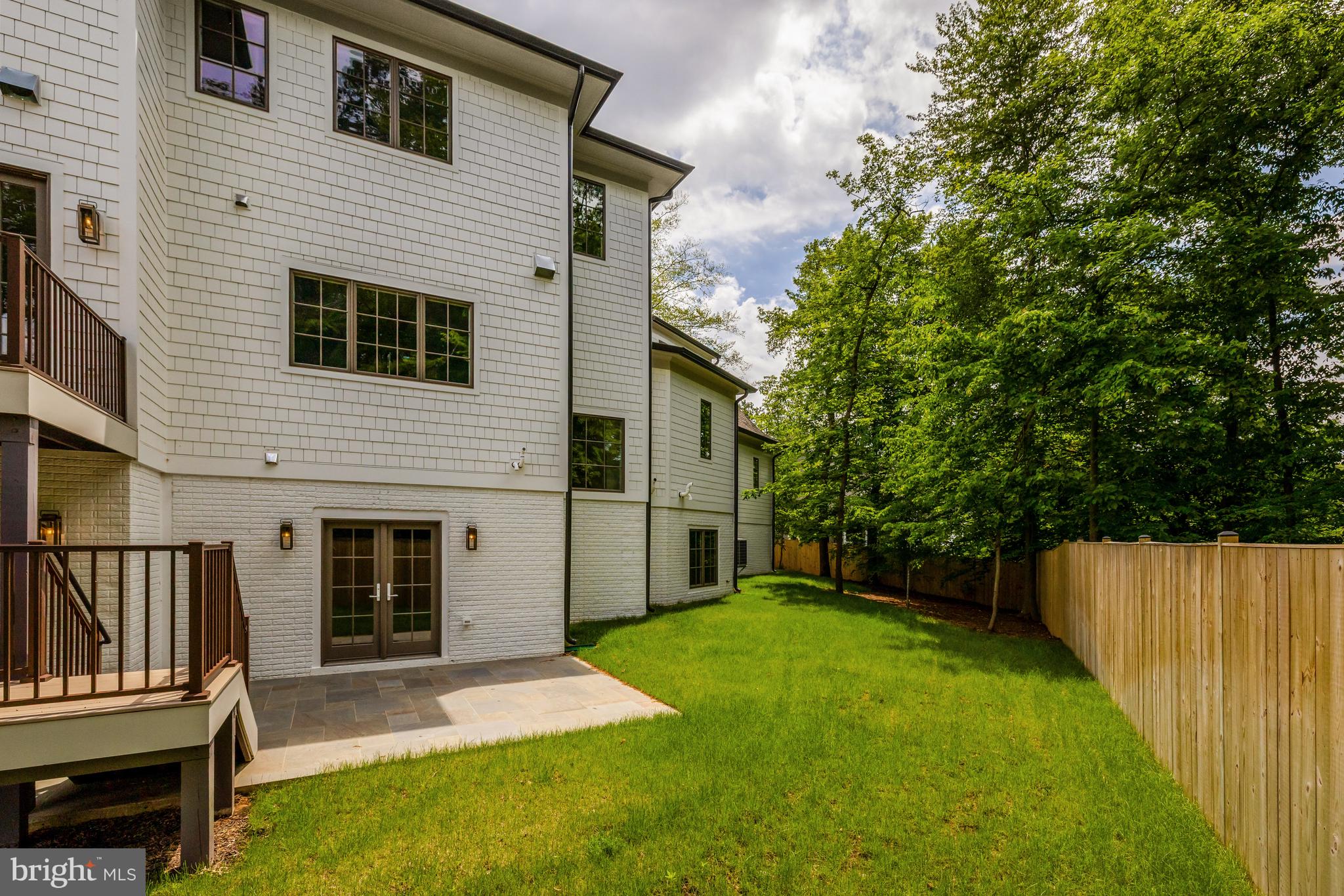 MANORS AT MCNAIR FARMS - Residential