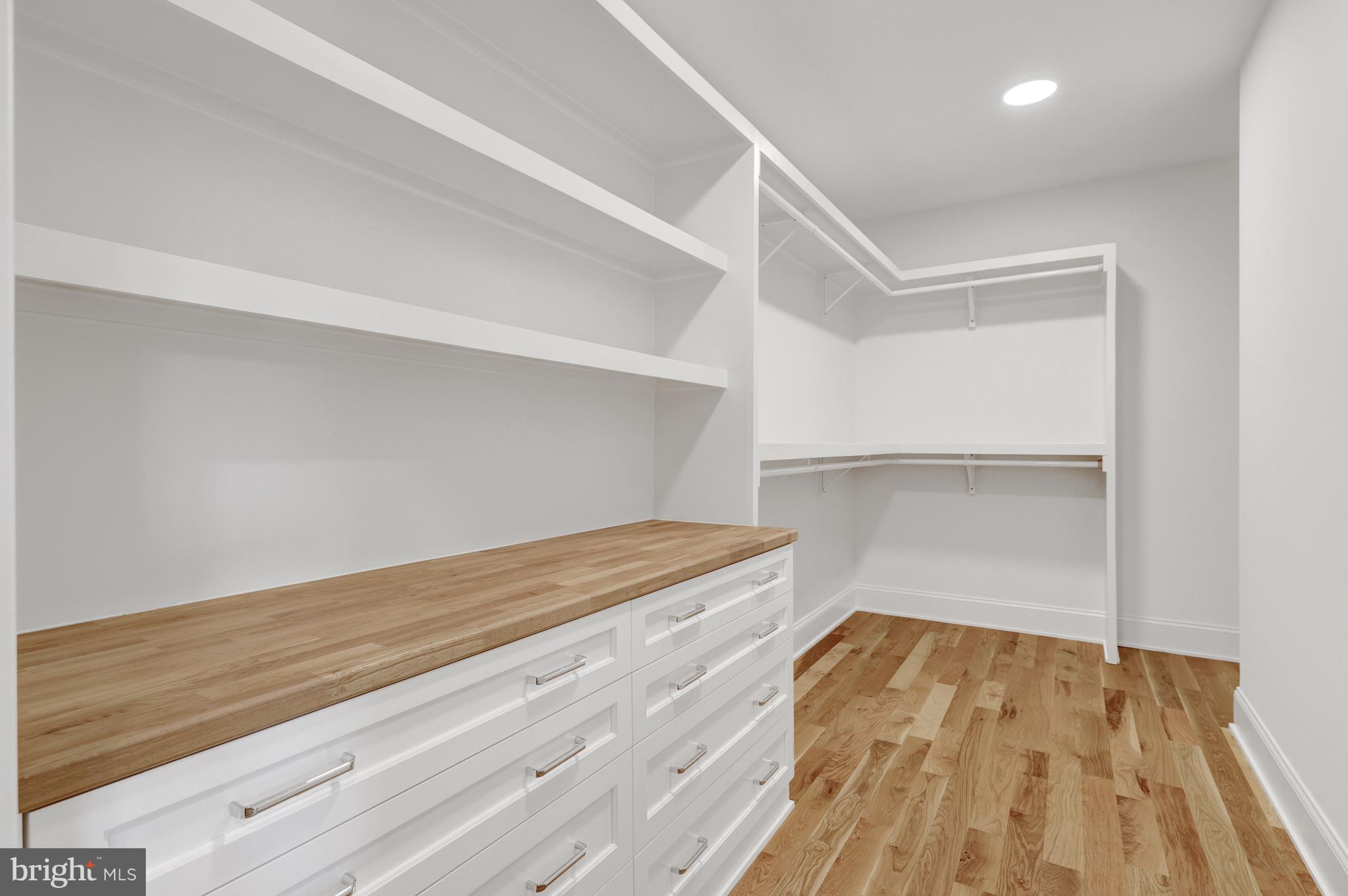 MANORS AT MCNAIR FARMS - Residential