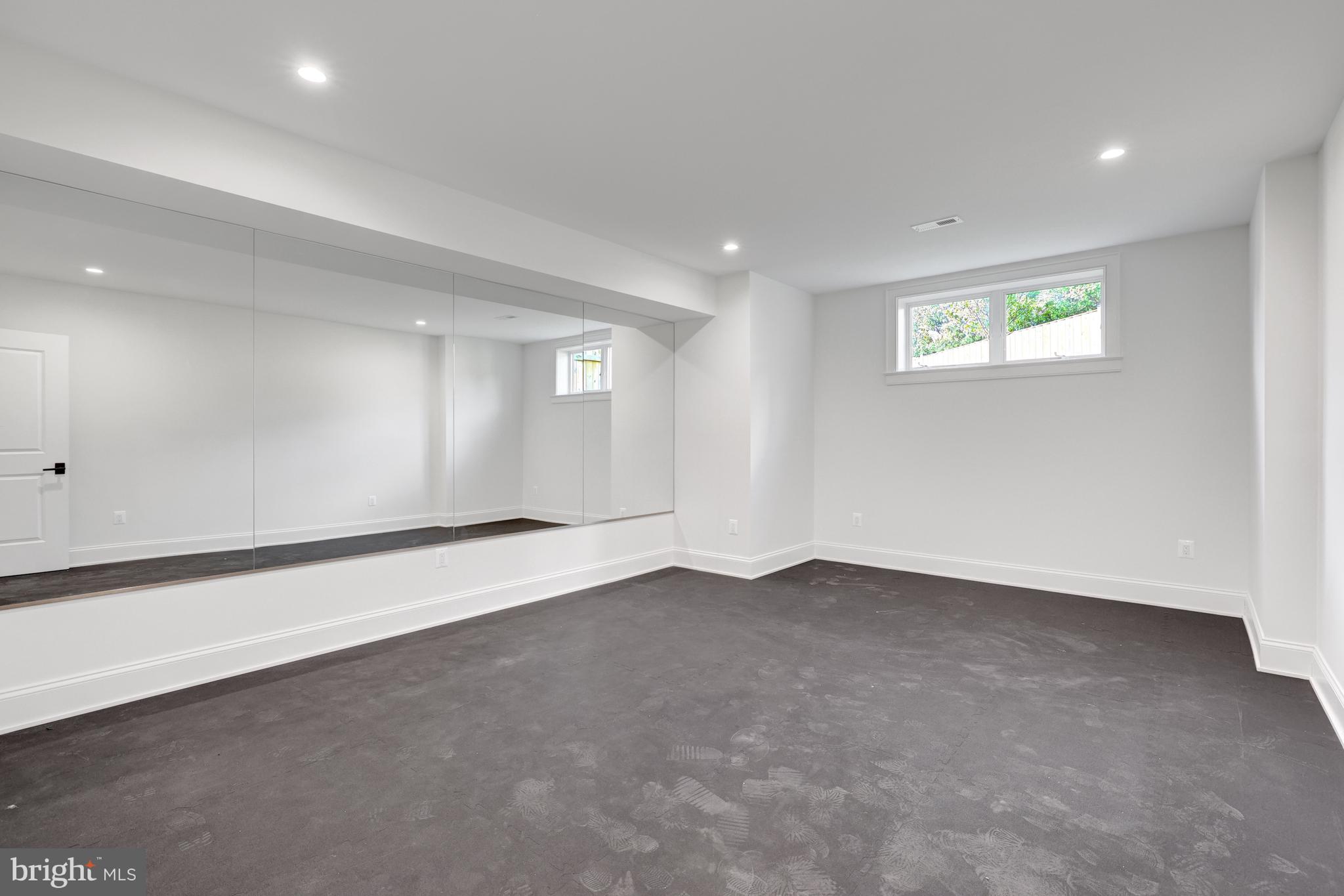 MANORS AT MCNAIR FARMS - Residential