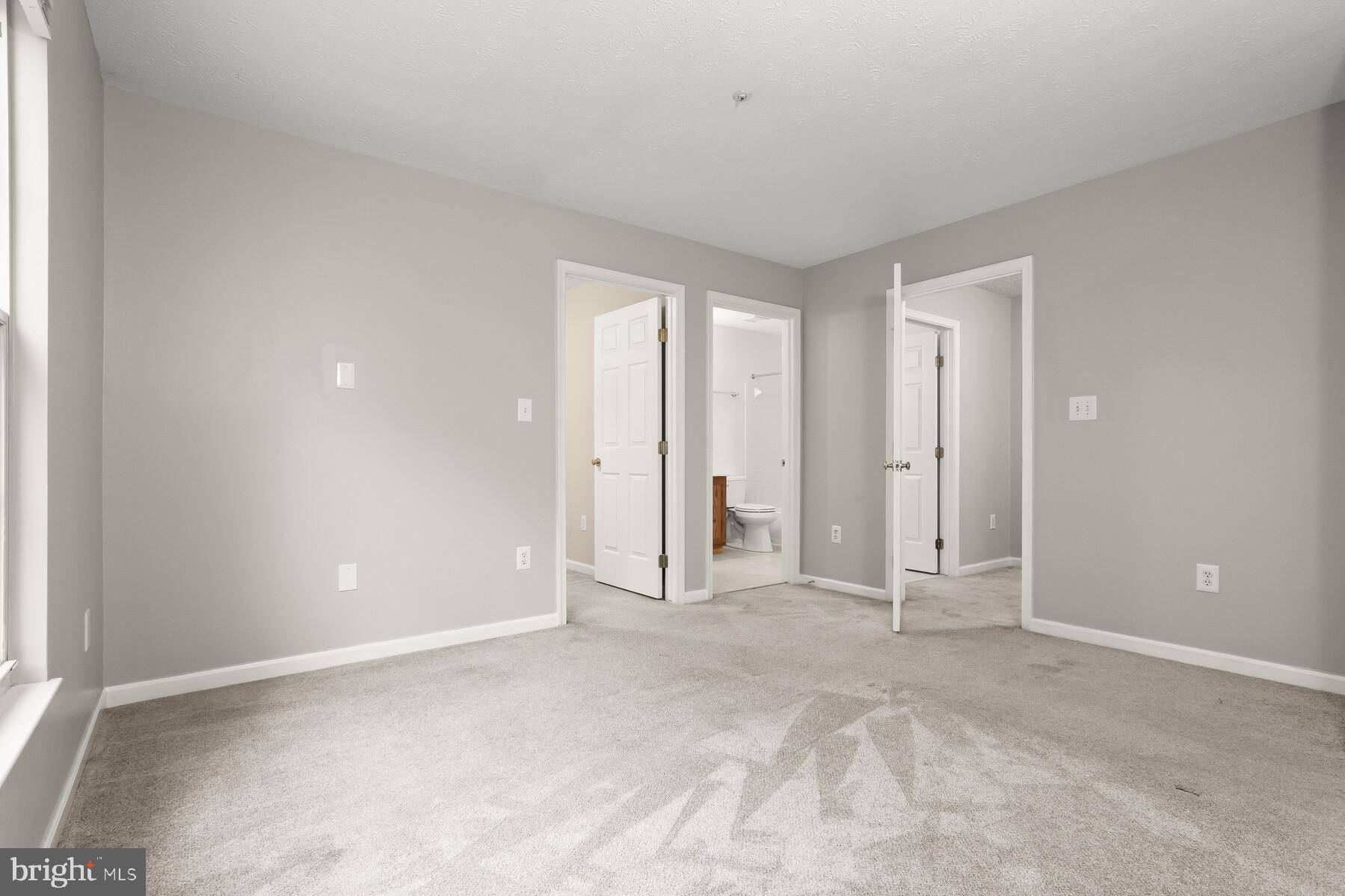 RUSSETT - Residential