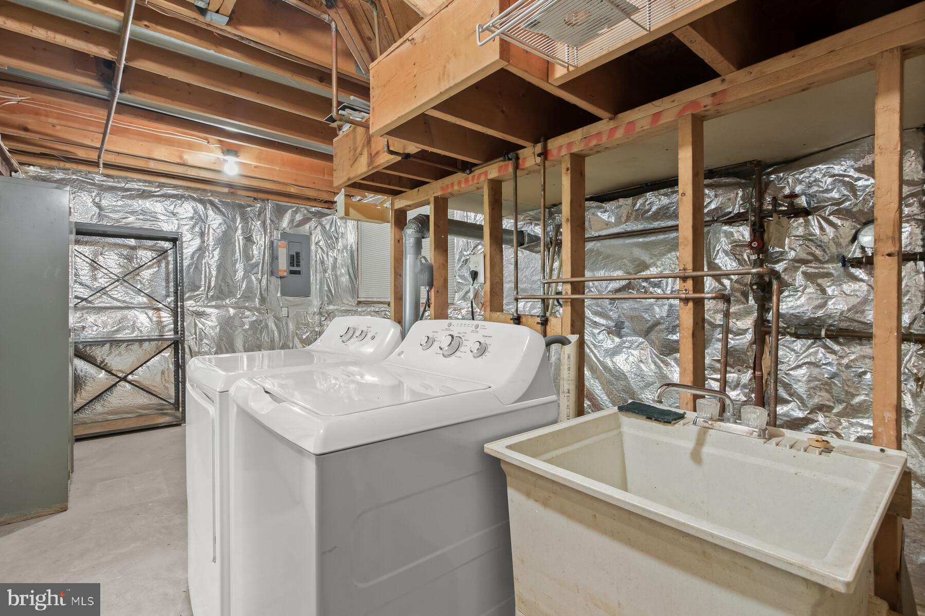 RUSSETT - Residential