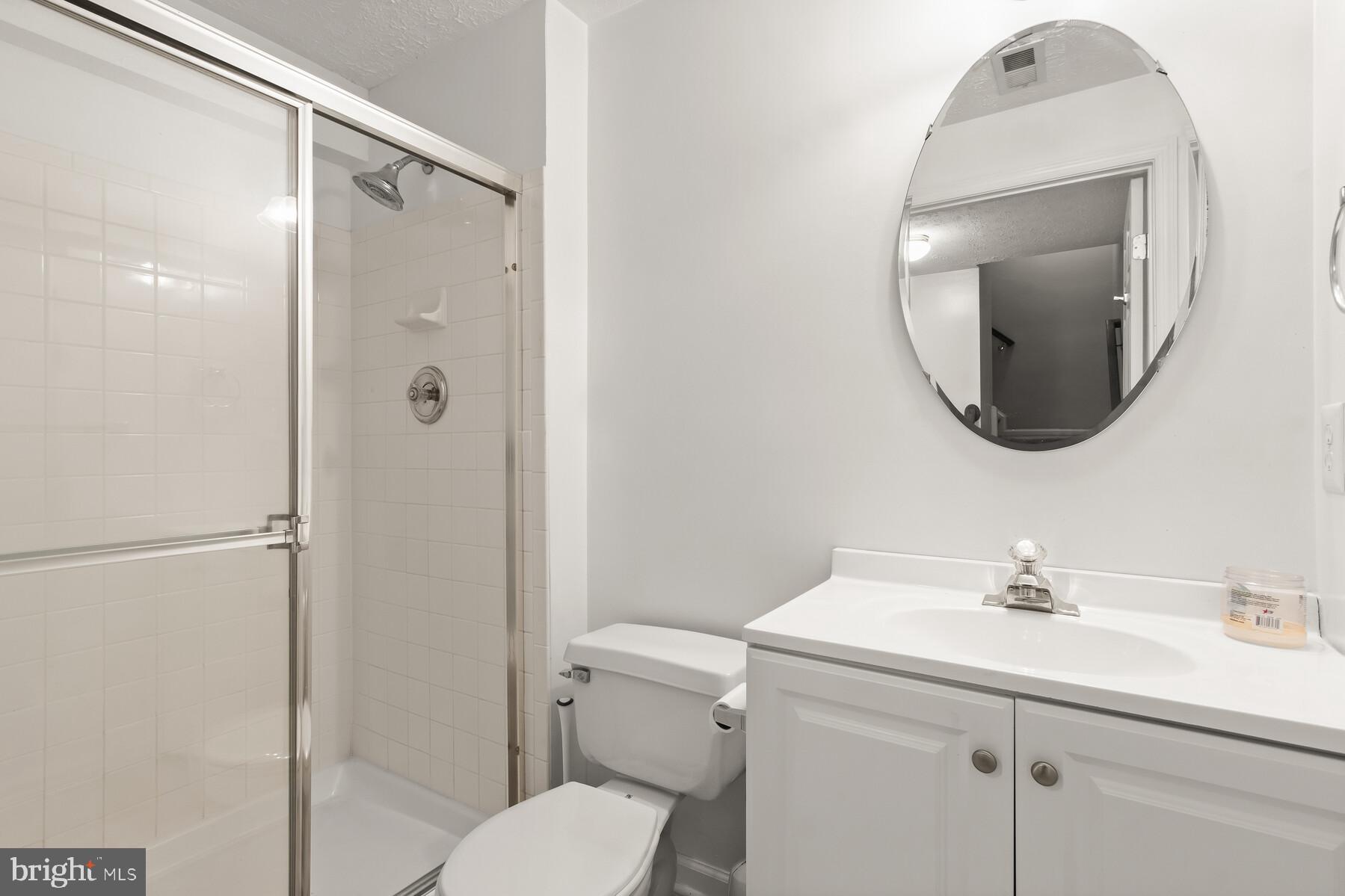 RUSSETT - Residential