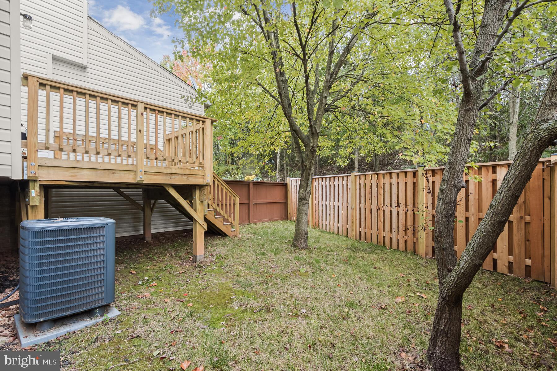 RUSSETT - Residential