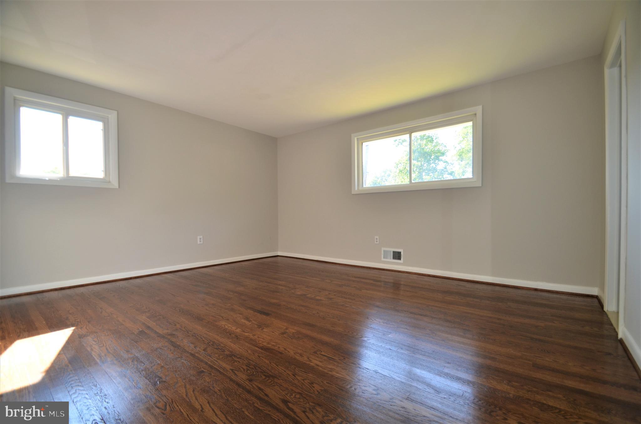 CAMP SPRINGS FOREST - Residential