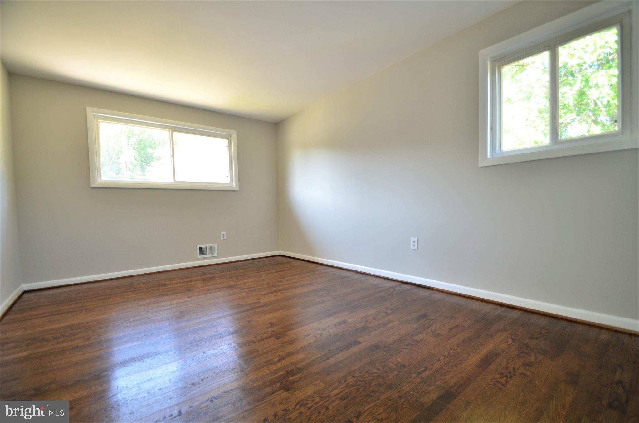 CAMP SPRINGS FOREST - Residential