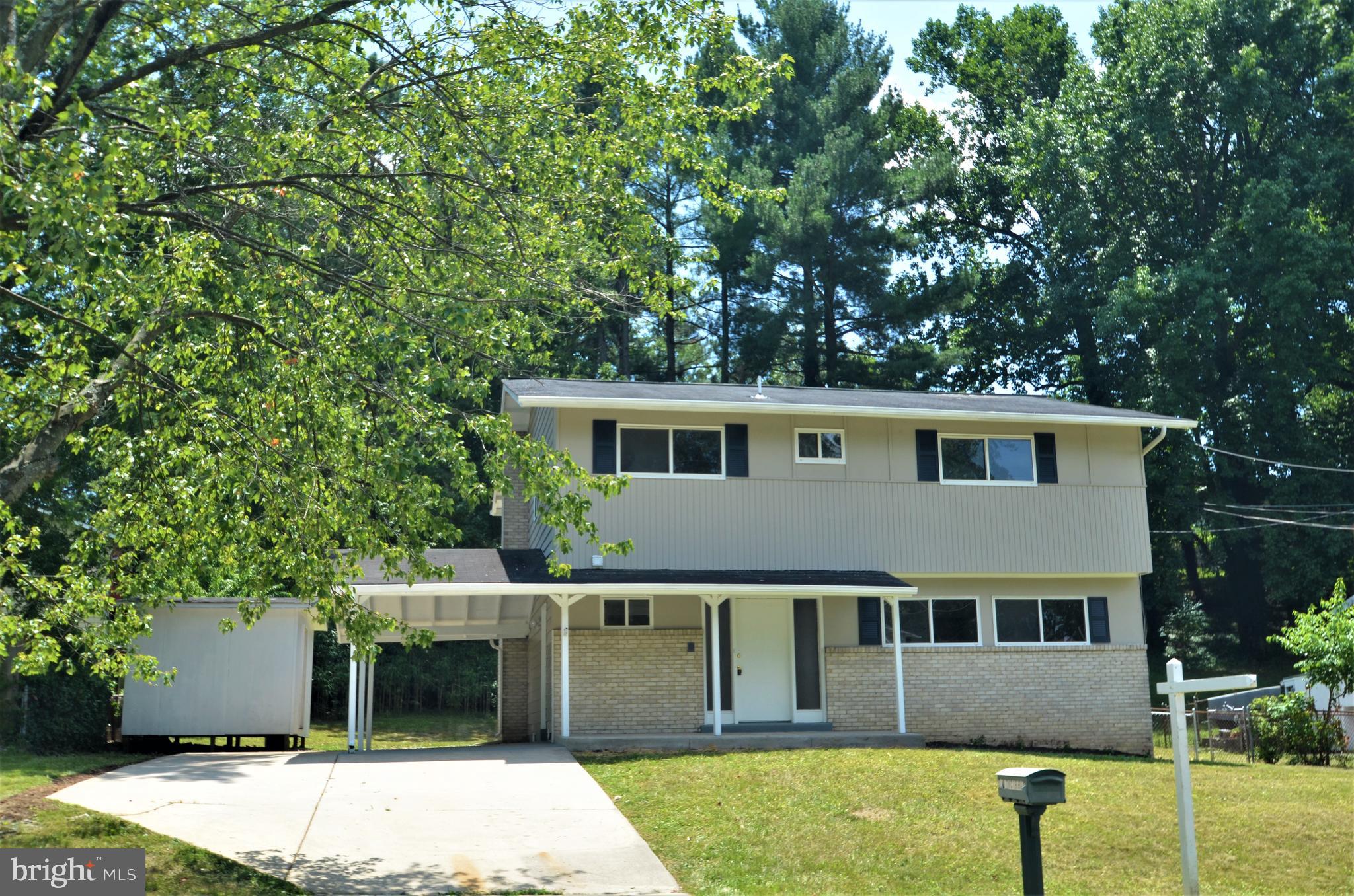 CAMP SPRINGS FOREST - Residential