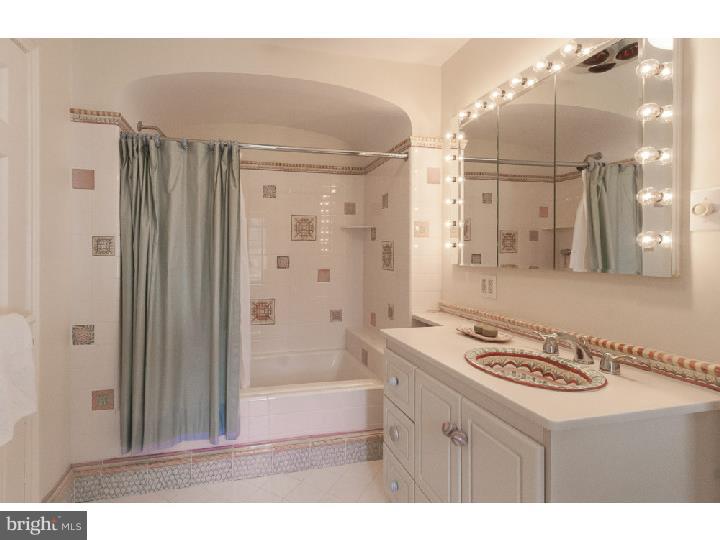 BRYN MAWR - Residential