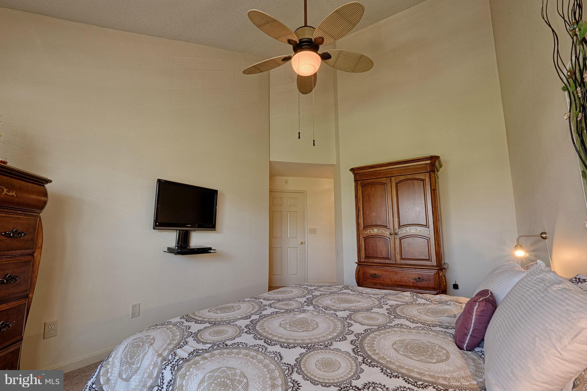 WESTBRIAR - Residential