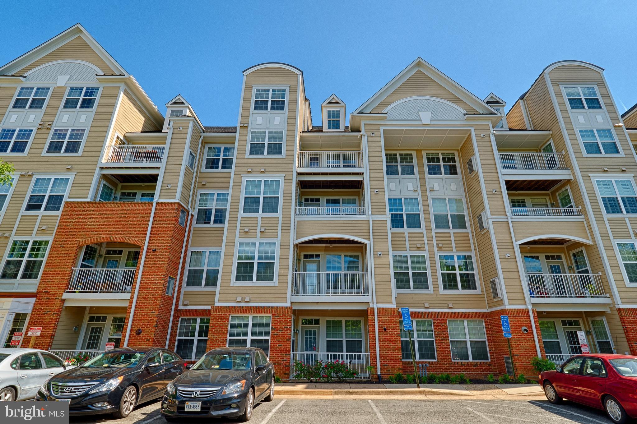 WESTBRIAR - Residential