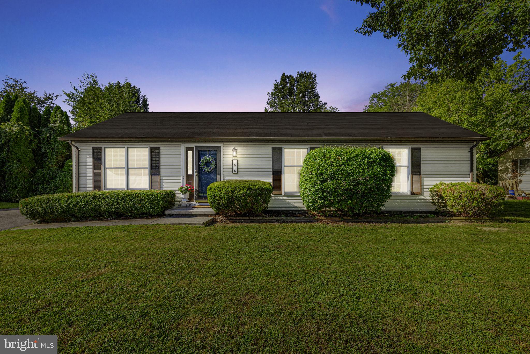 1516 MALLARD PLACE