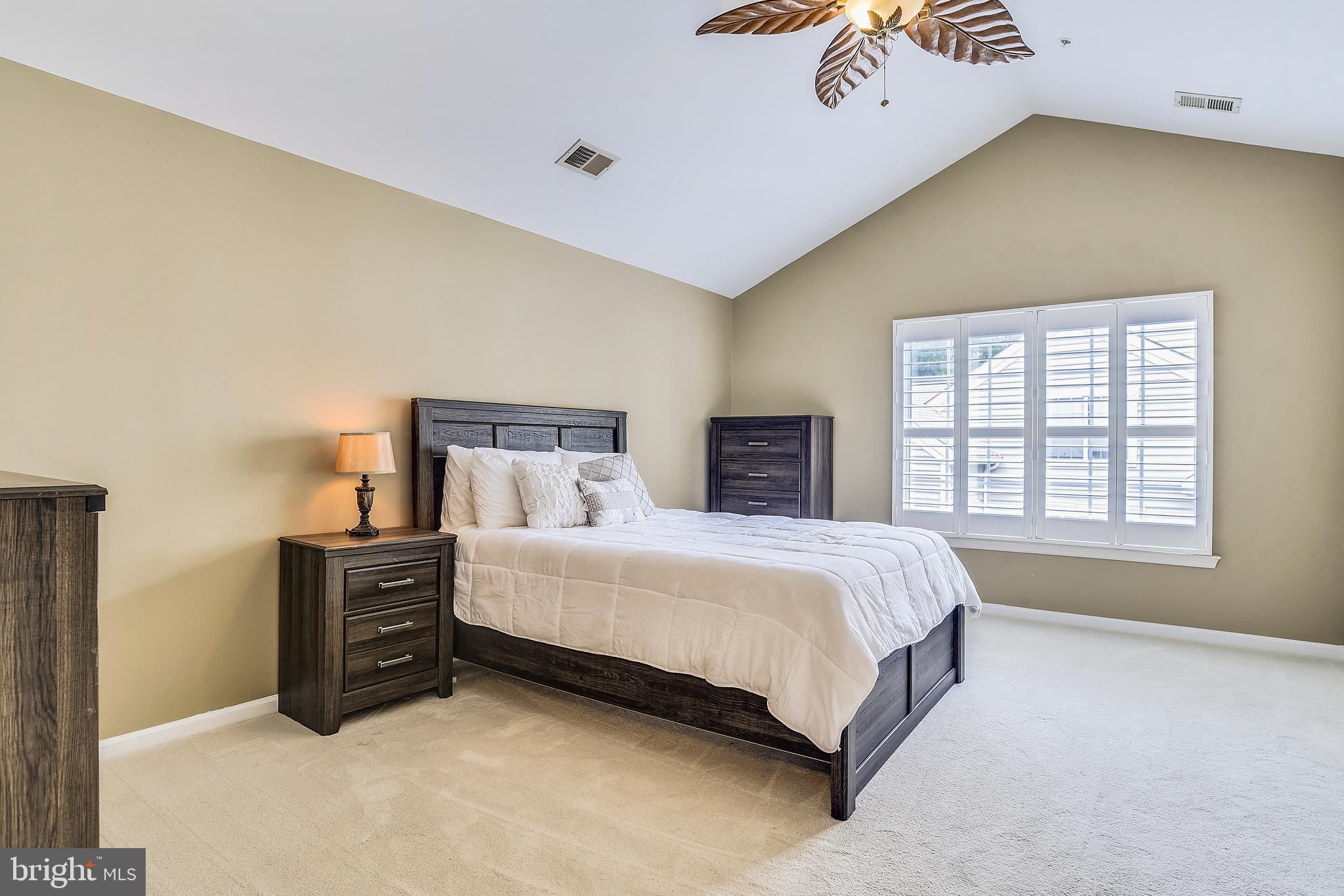 OCCOQUAN POINTE CONDO - Residential