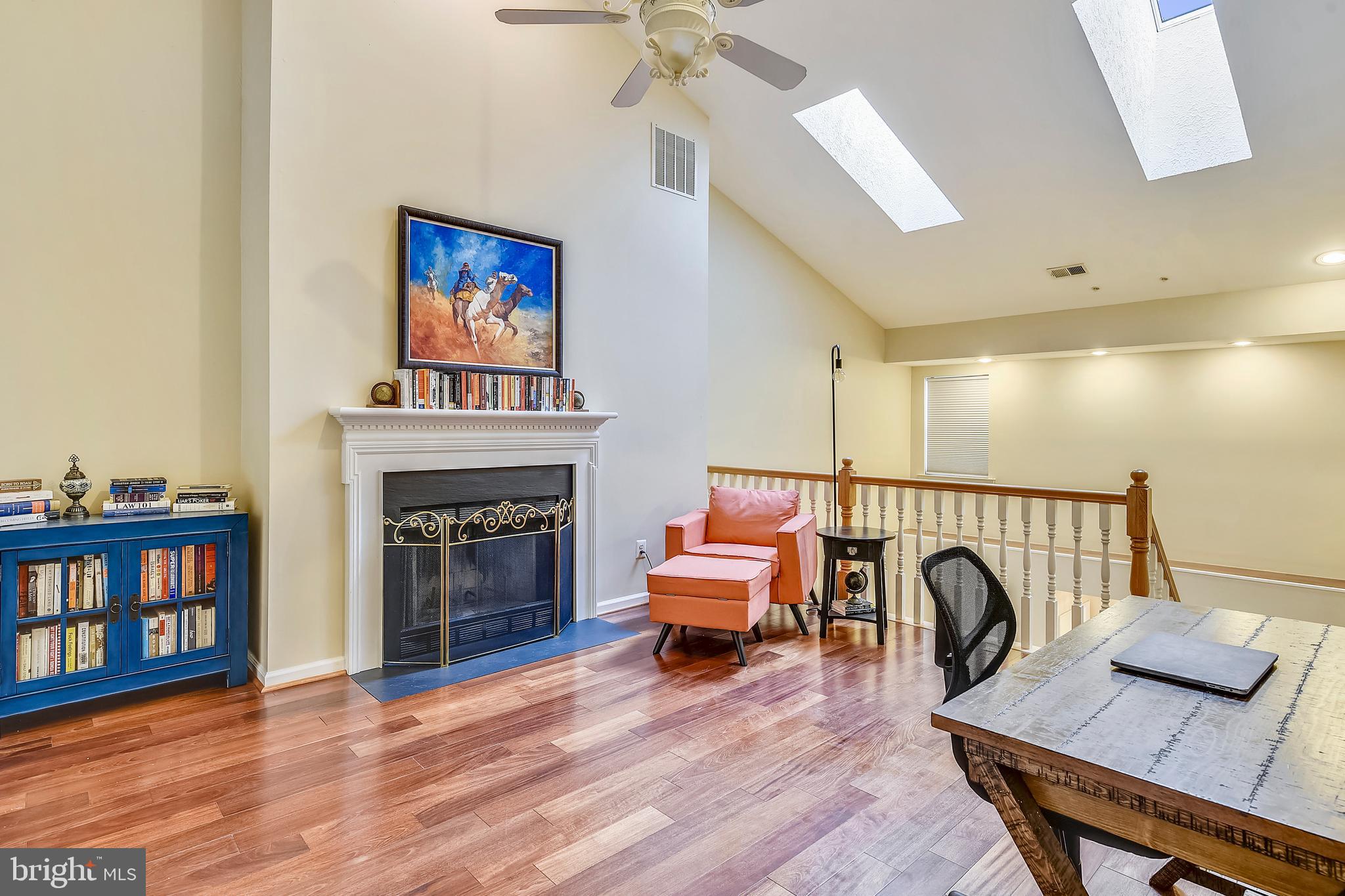 OCCOQUAN POINTE CONDO - Residential