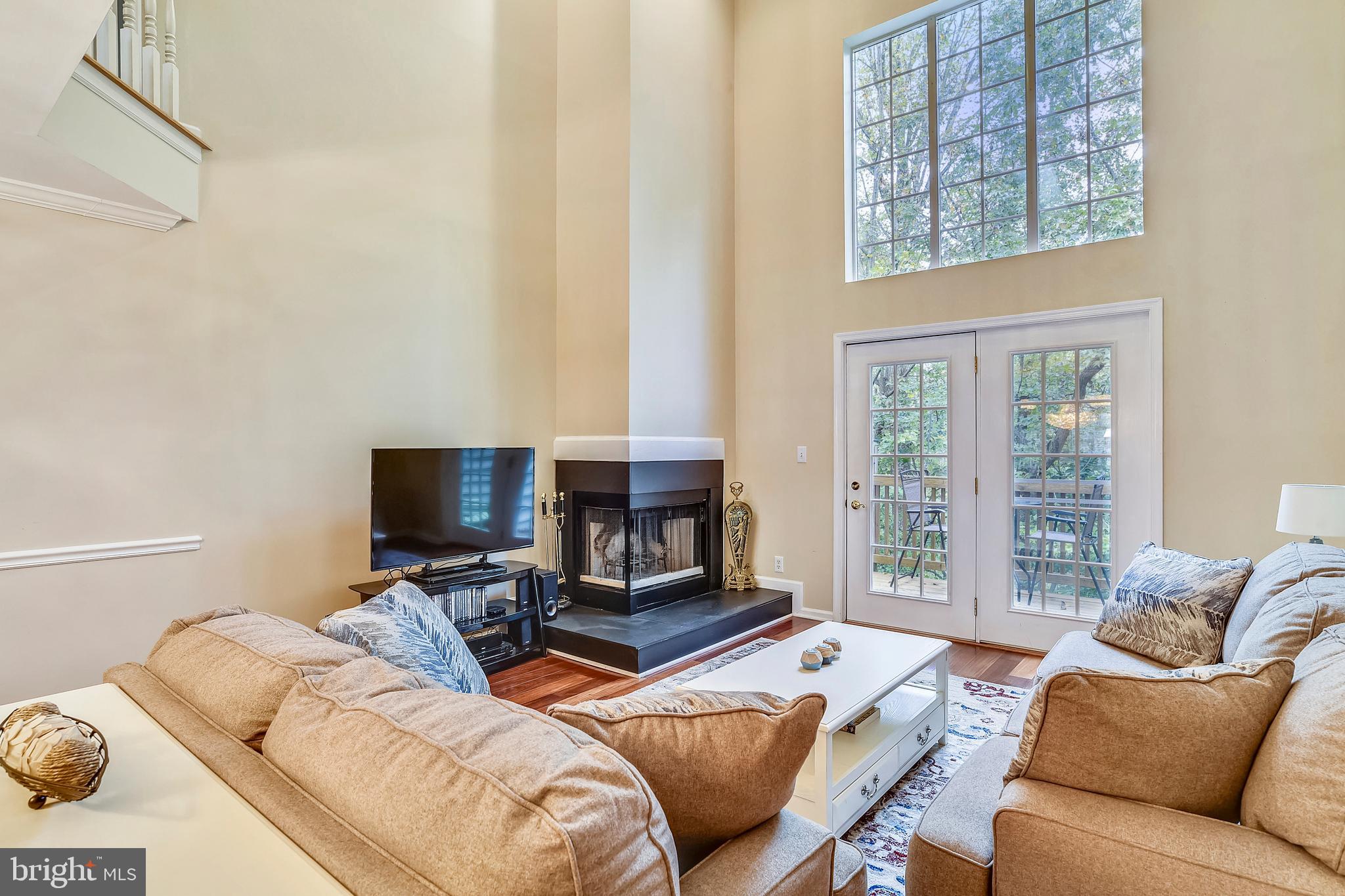 OCCOQUAN POINTE CONDO - Residential