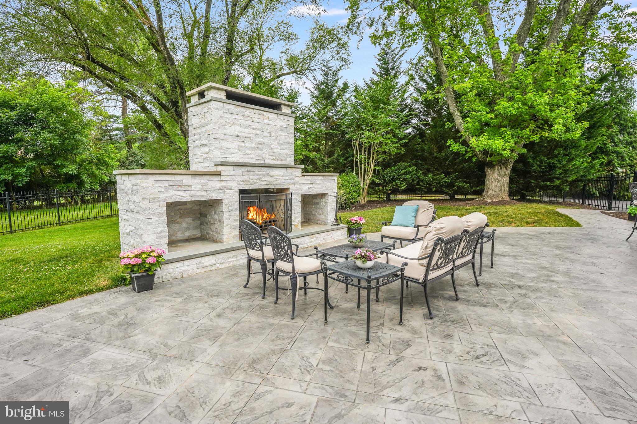 WOODHAVEN - Residential