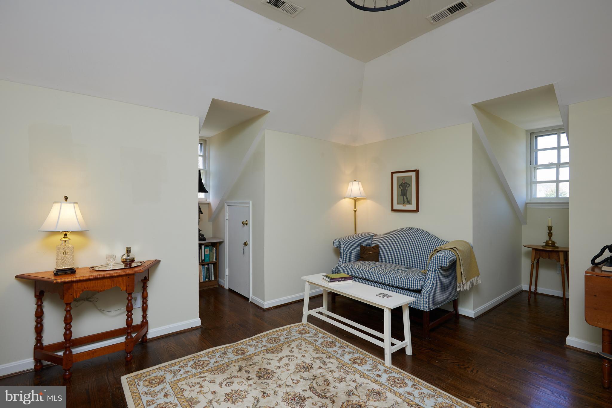 MT VERNON ON THE POTOMAC - Residential