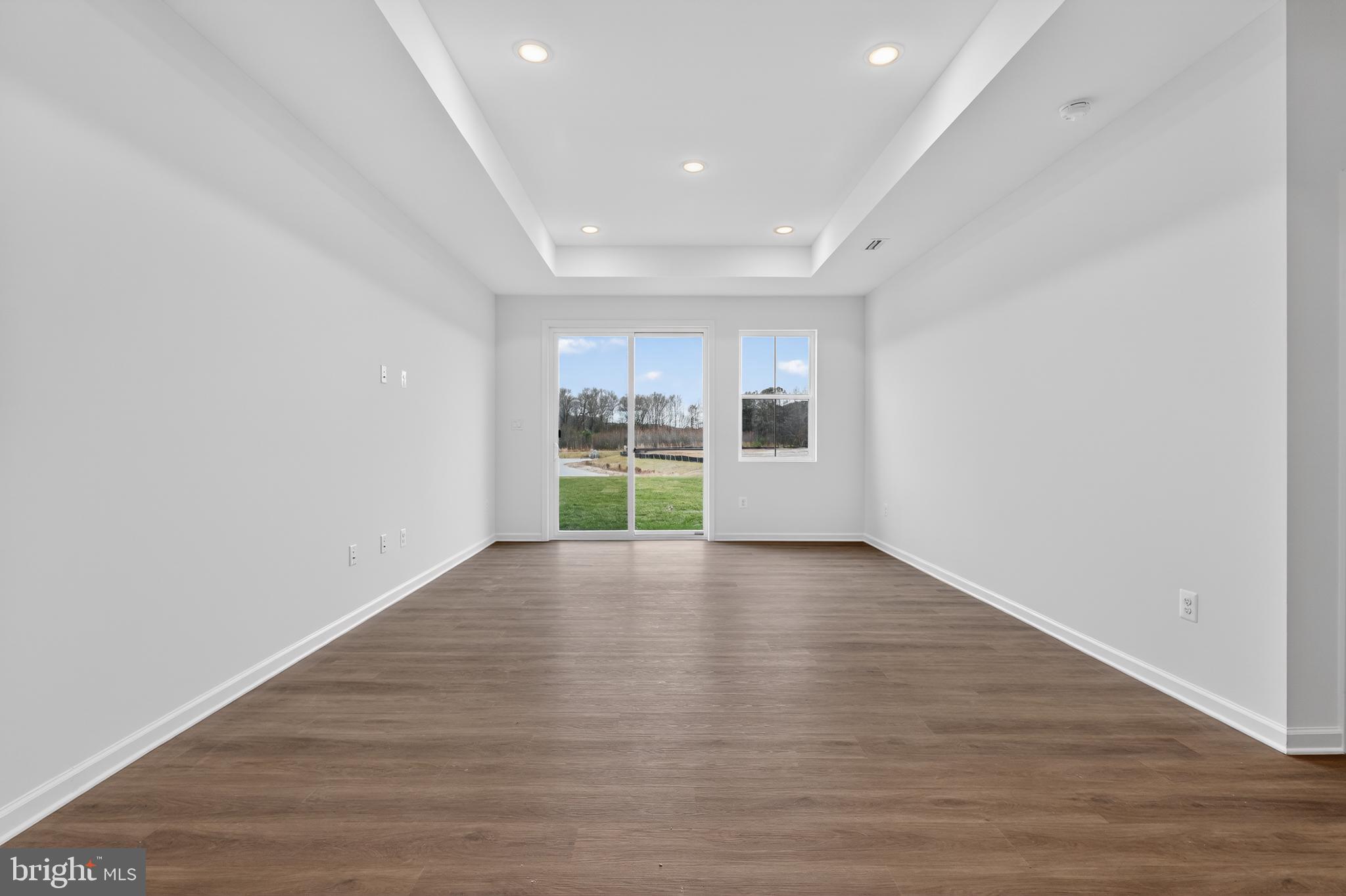 ADMIRAL'S LANDING - Residential