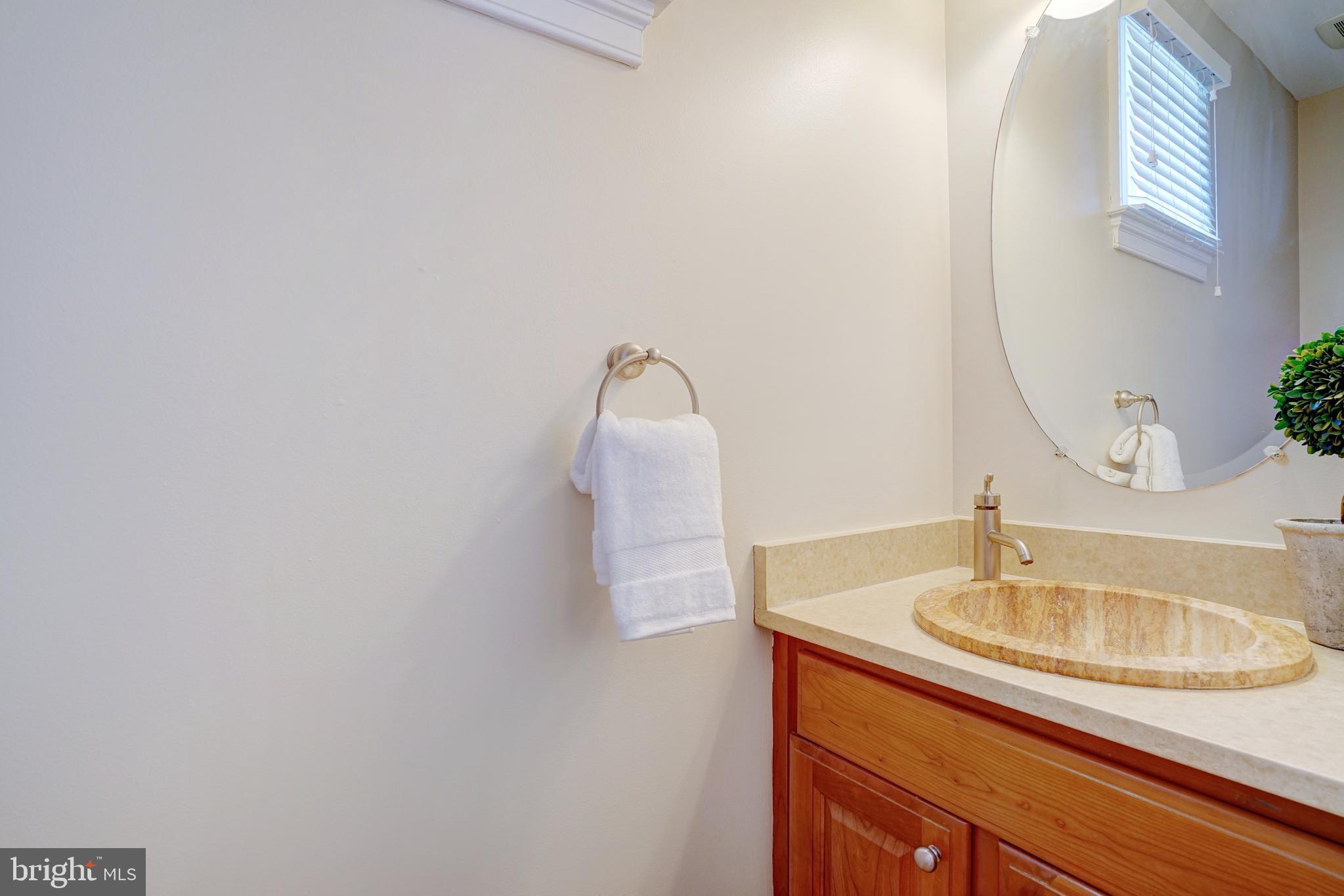 LYONHURST - Residential