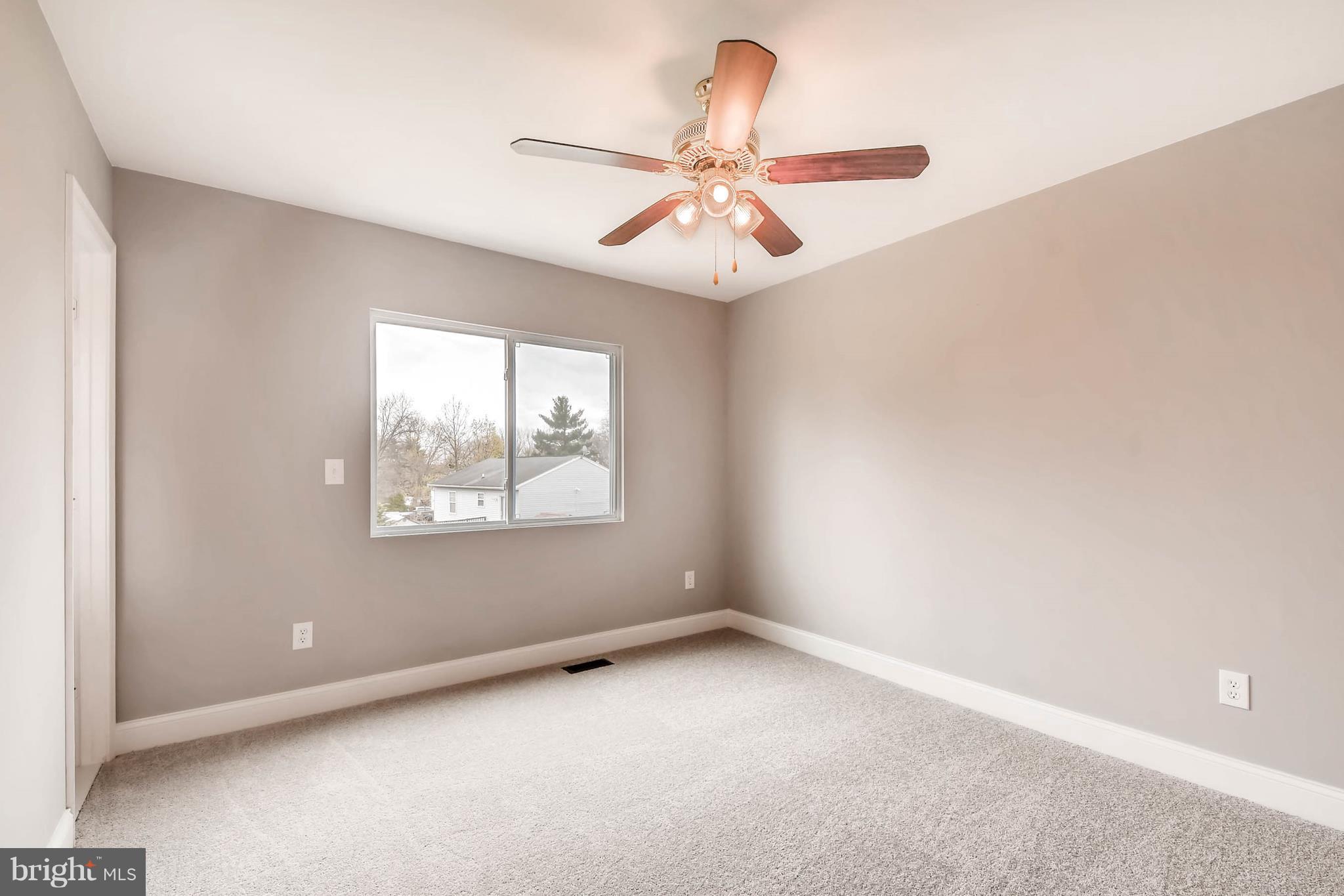 FEATHERBED TERRACE - Residential