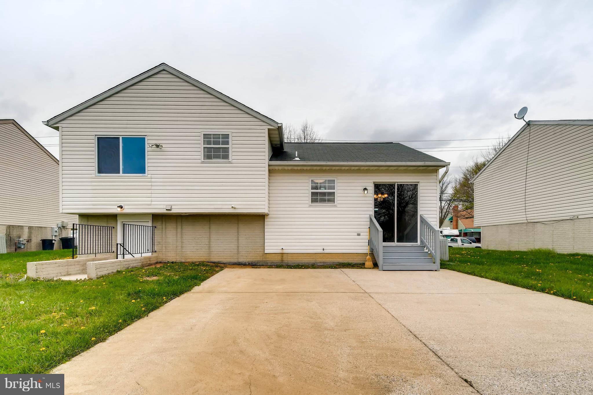 FEATHERBED TERRACE - Residential