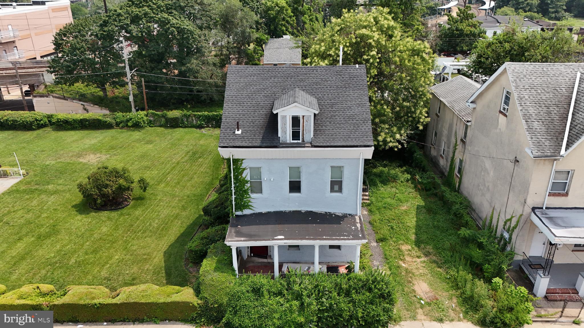 GERMANTOWN - Residential Income