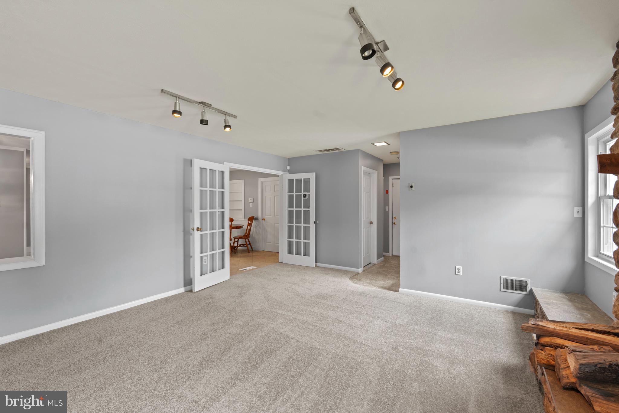 WHITEHALL AT BELAIR - Residential