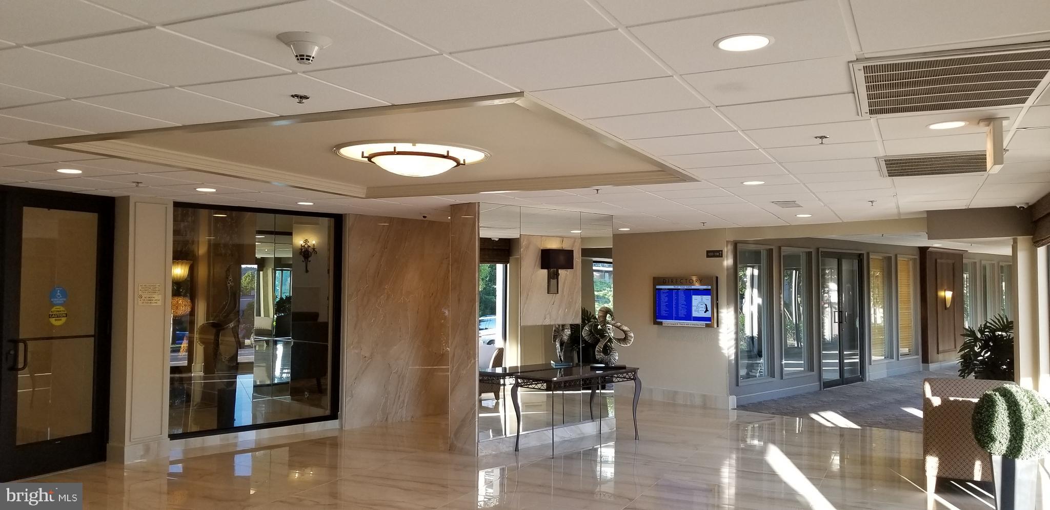 VALLEY FORGE TOWER - Residential