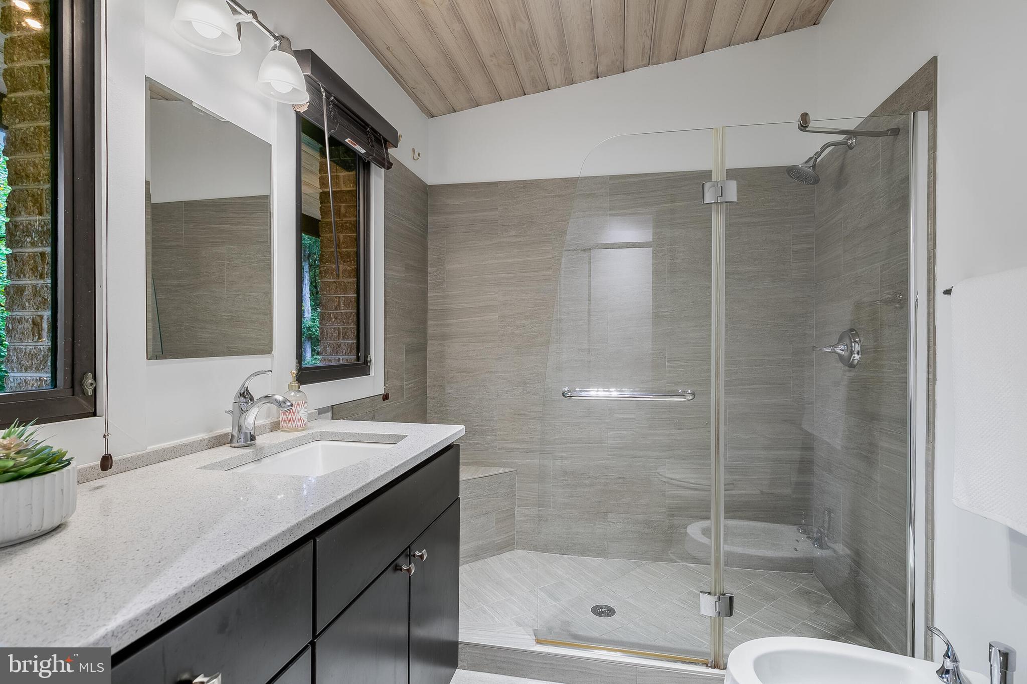 DOVER BALMORAL RIVERWOOD - Residential