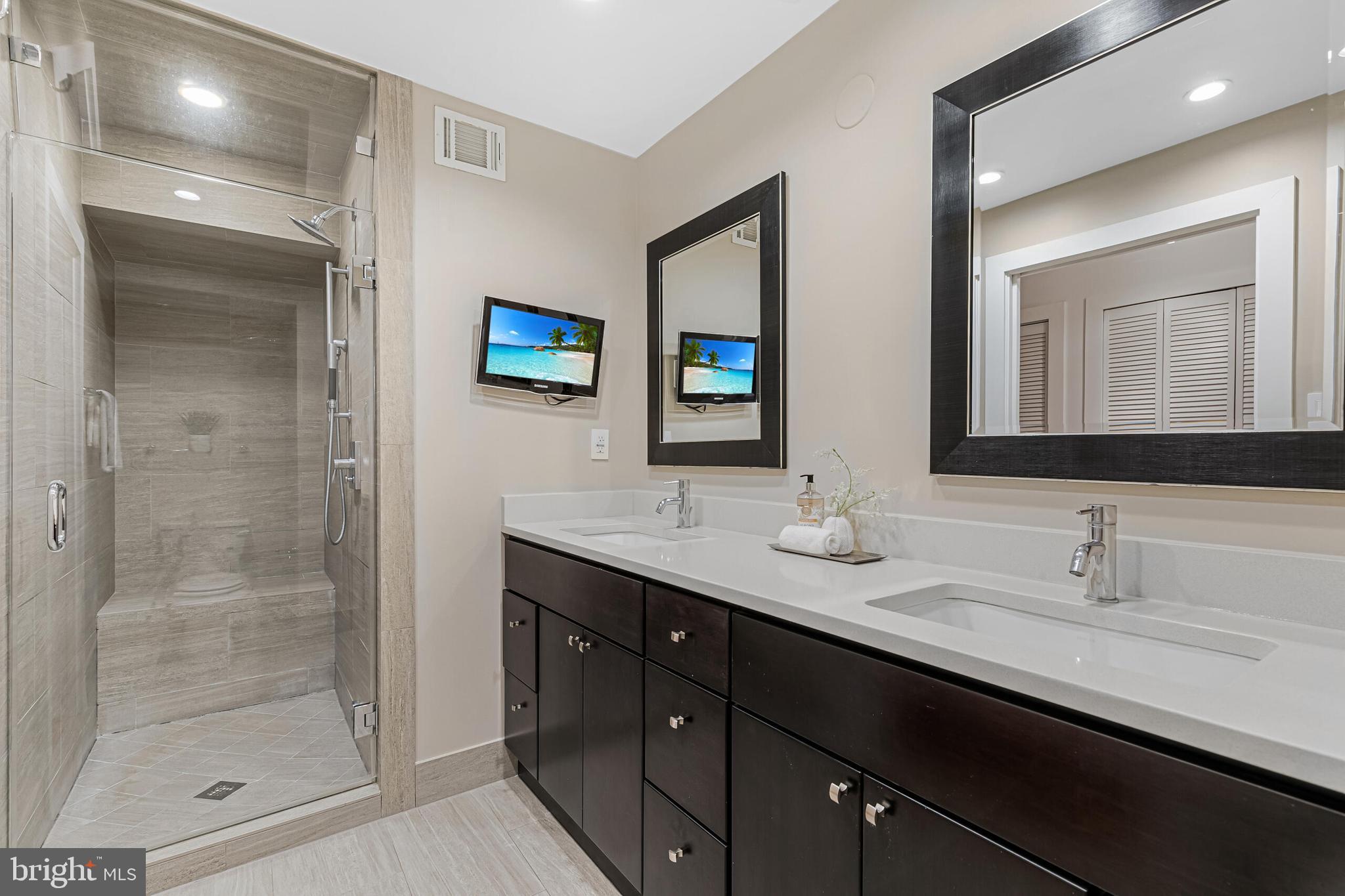 DOVER BALMORAL RIVERWOOD - Residential