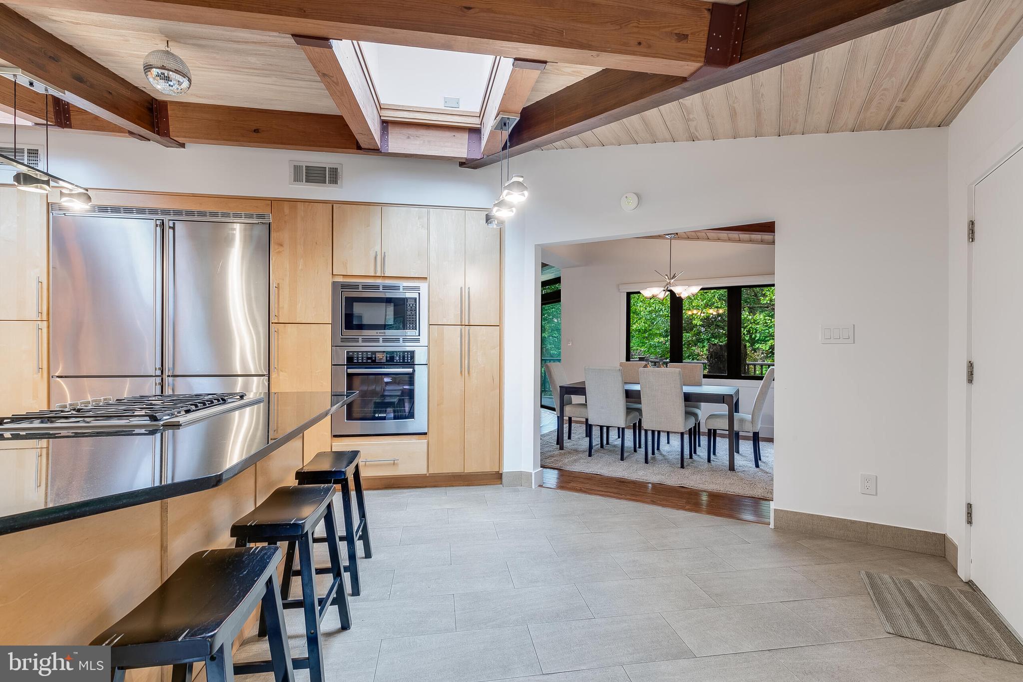 DOVER BALMORAL RIVERWOOD - Residential