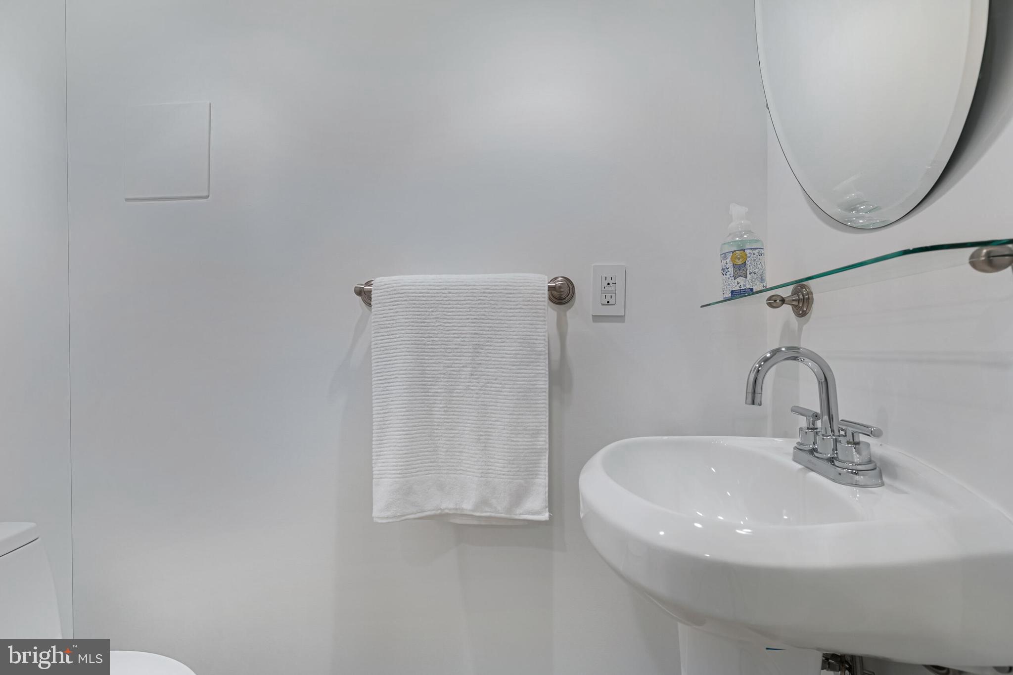 DOVER BALMORAL RIVERWOOD - Residential