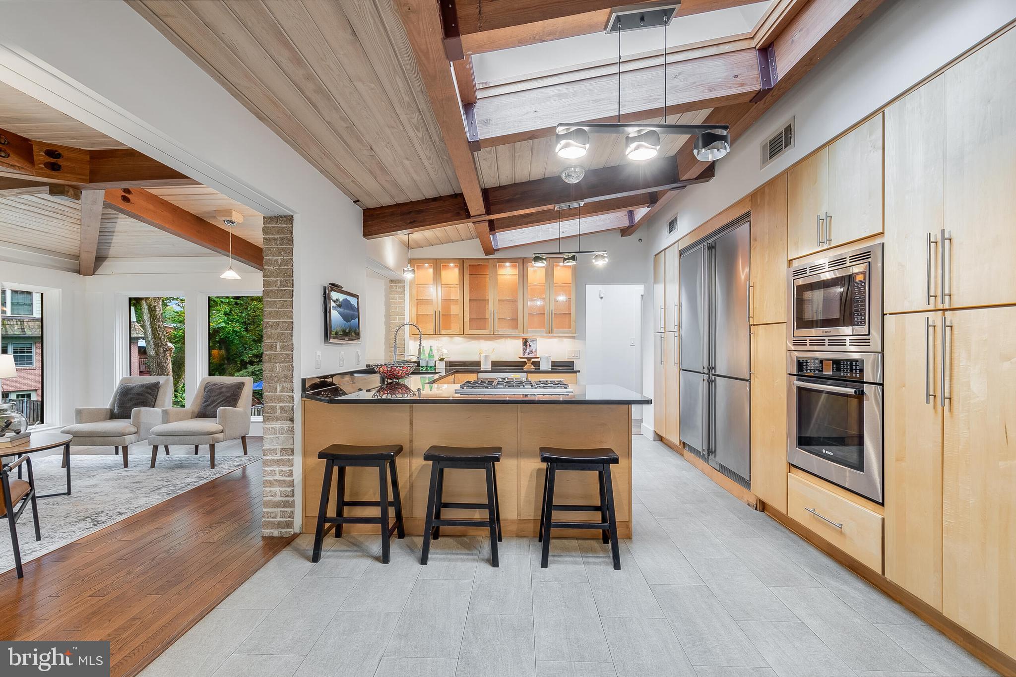 DOVER BALMORAL RIVERWOOD - Residential