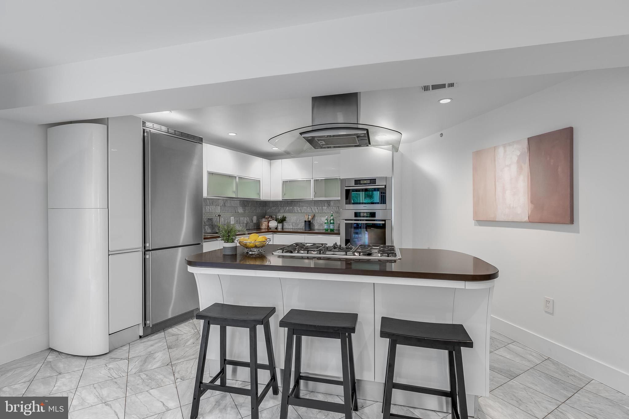 DOVER BALMORAL RIVERWOOD - Residential