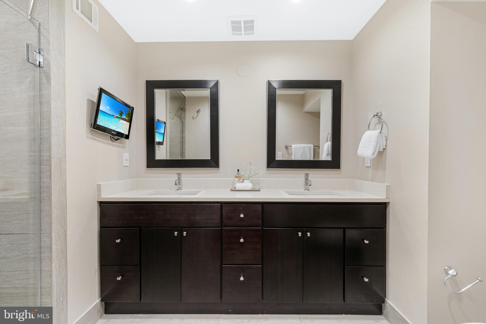 DOVER BALMORAL RIVERWOOD - Residential