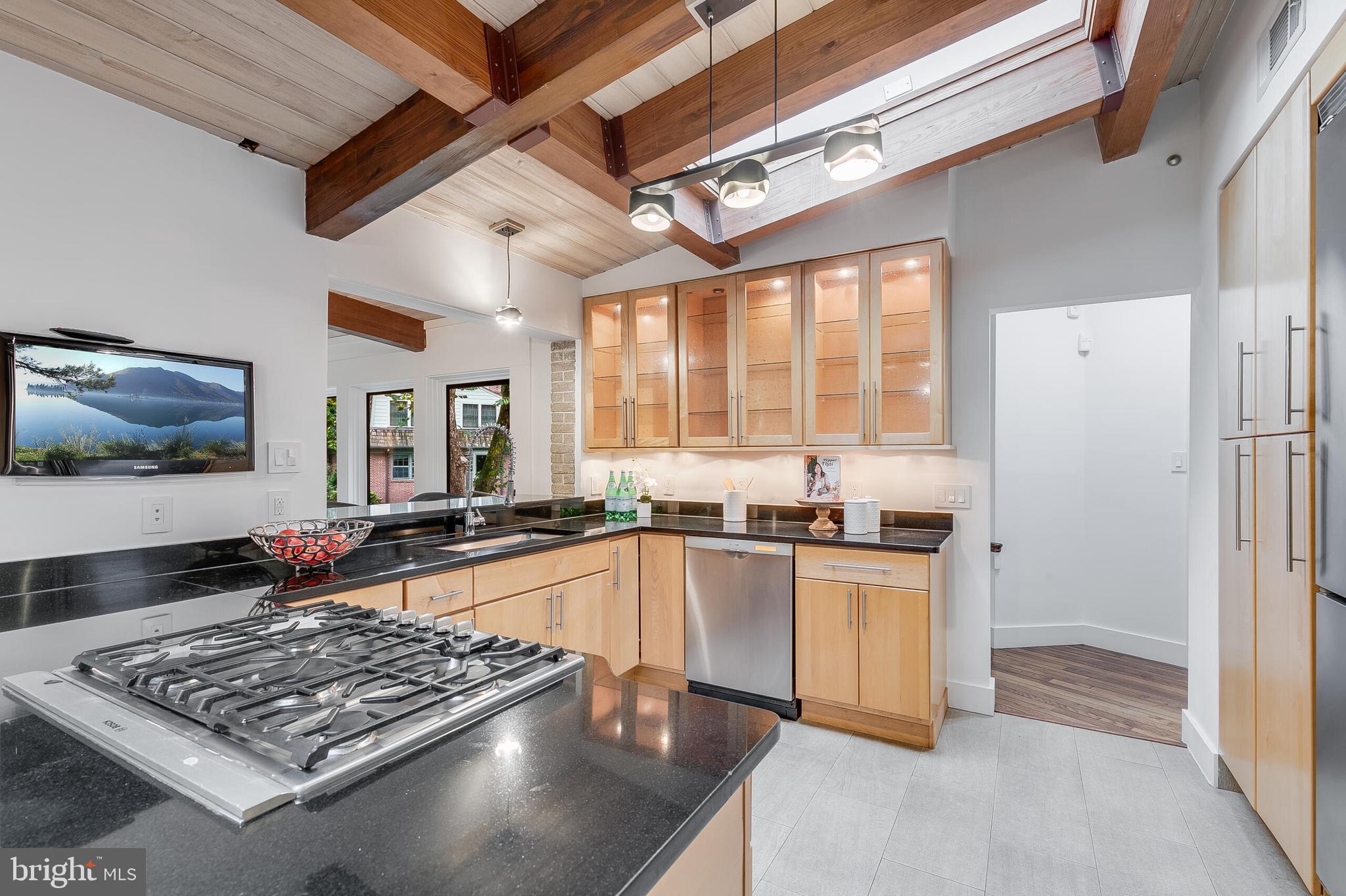 DOVER BALMORAL RIVERWOOD - Residential