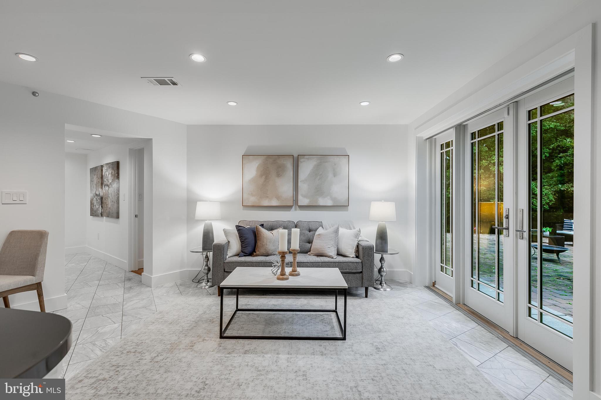 DOVER BALMORAL RIVERWOOD - Residential