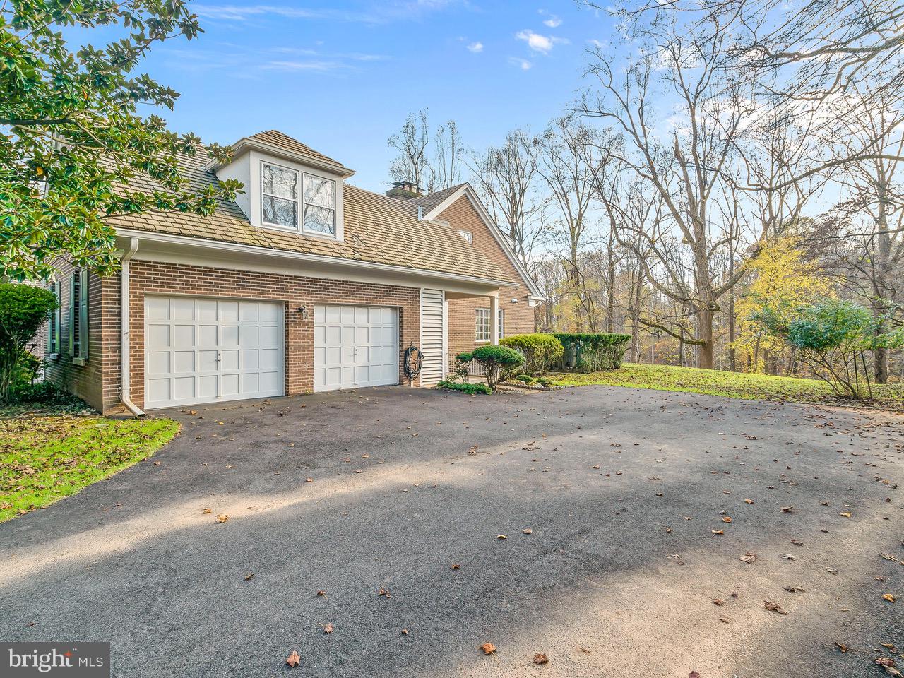 POTOMAC FALLS - Residential