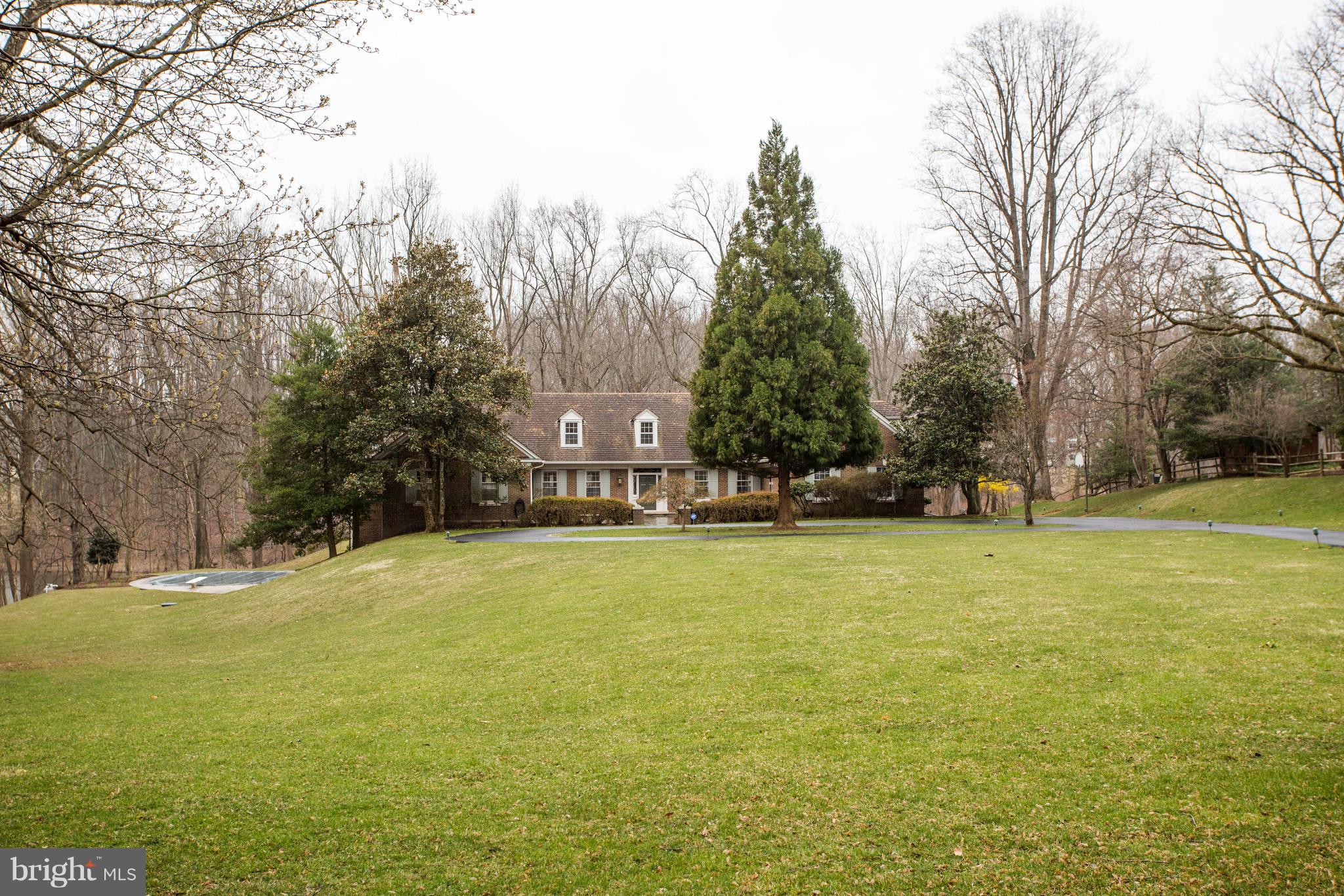 POTOMAC FALLS - Residential