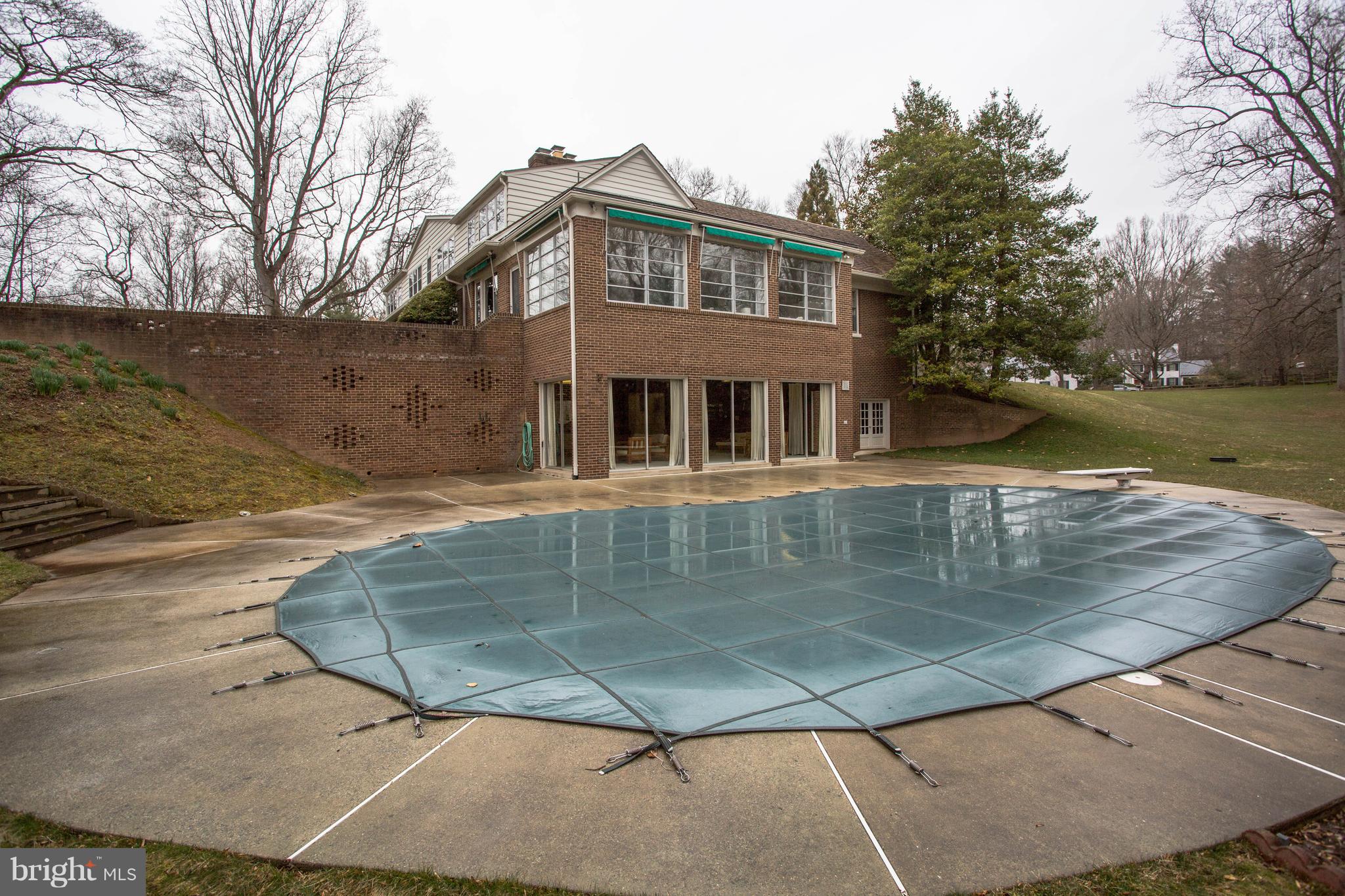 POTOMAC FALLS - Residential