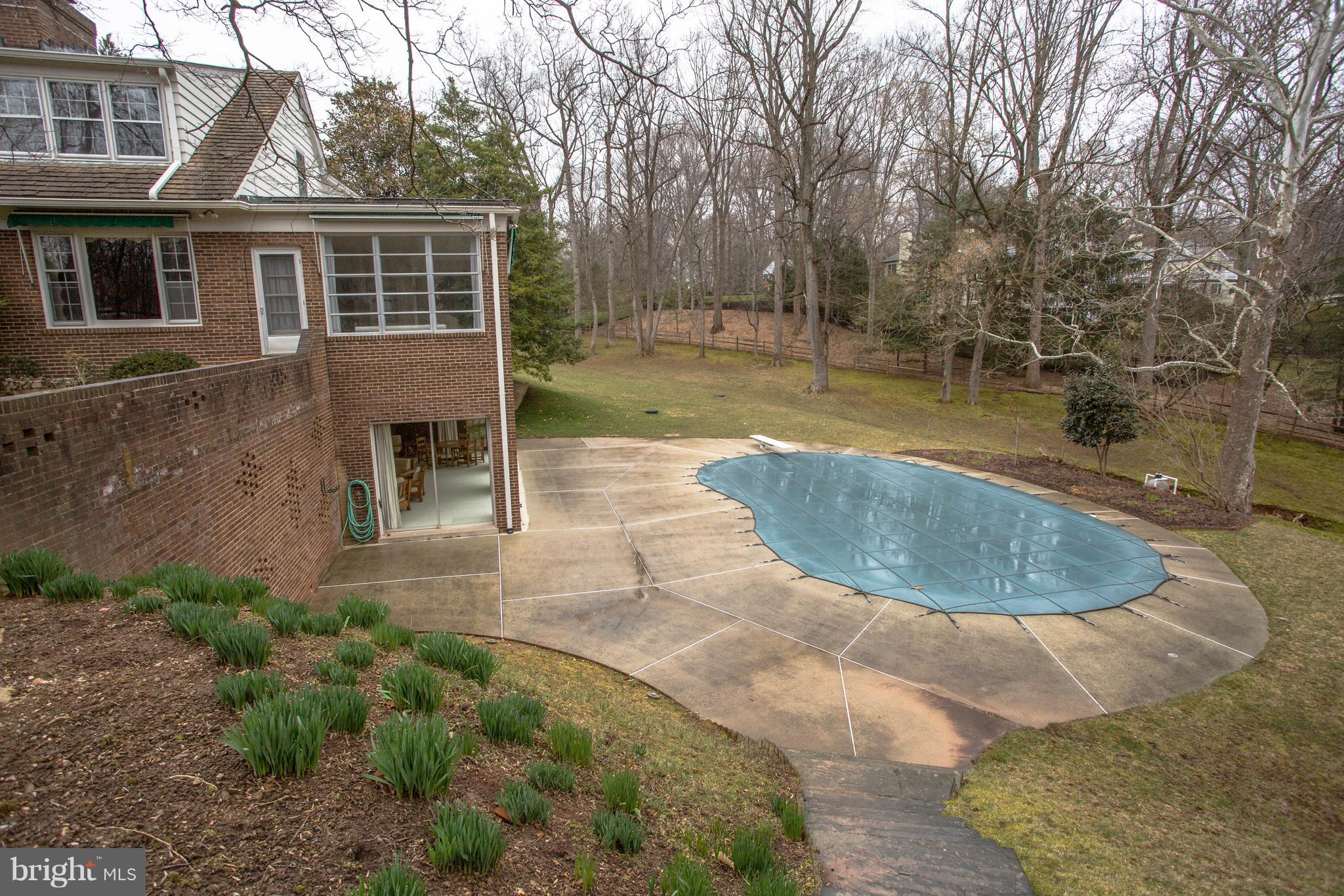 POTOMAC FALLS - Residential