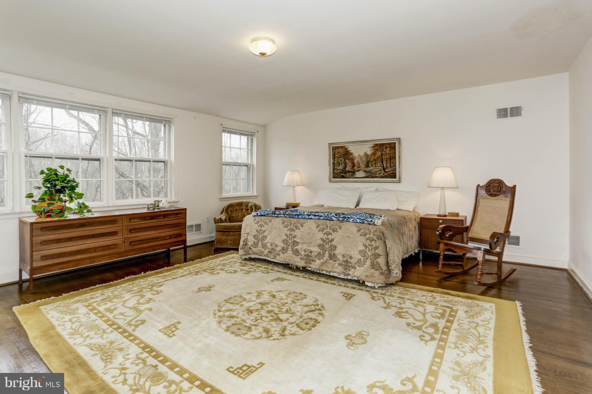 POTOMAC FALLS - Residential