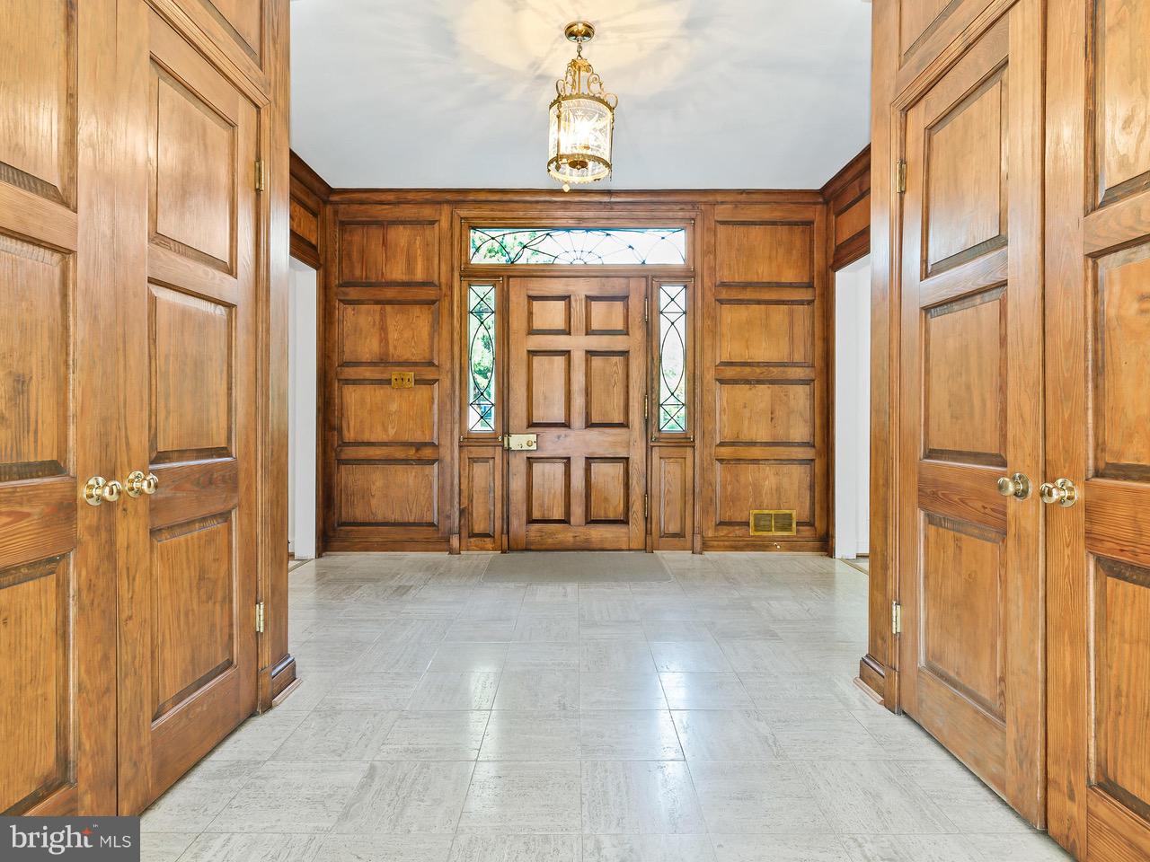 POTOMAC FALLS - Residential