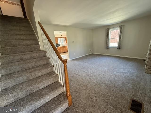 20 SPRINGCREST DRIVE