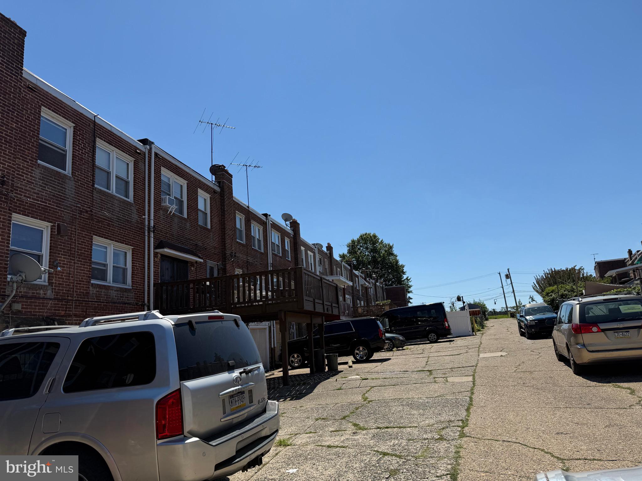 CASTOR GARDENS - Residential